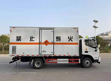 阳东爆破器材运输车